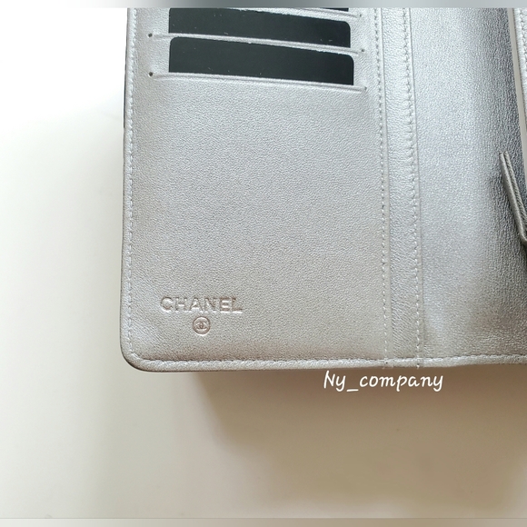 (SALE)Chanel Camellia & CC Flap Wallet Brand New - Picture 15 of 16